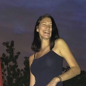 Meet your Posher, Rosalie